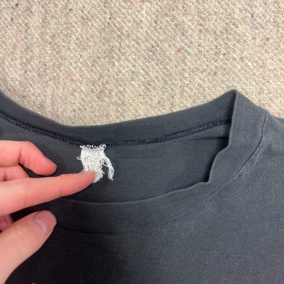 Vintage Aboriginal Rock Painting Shirt Mens Medium Black 1980s Australia - Picture 9 of 13